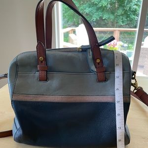 Fossil satchel